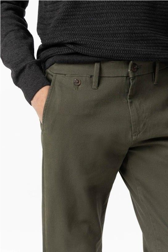 Pantalón chino VERDE OLIVA 2