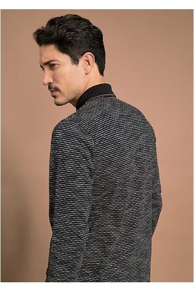 POLO RAYAS DESIGUALES NEGRO